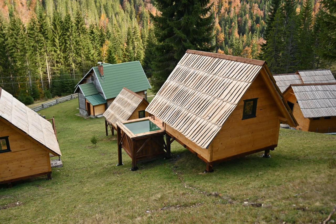 Eko Katun Bungalows Jelovica Berane Dış mekan fotoğraf